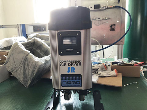 小型號的SR緊湊型壓縮空氣吸附式干燥機(jī)