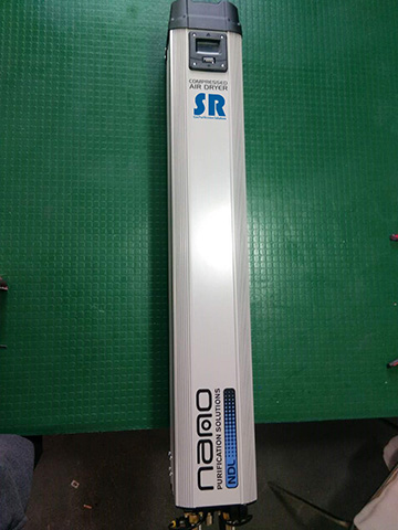 英國進口的SR模塊化吸附式干燥機NAD005在包裝箱中